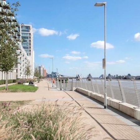 Large Double Room Overlooking The Thames Londres Extérieur photo